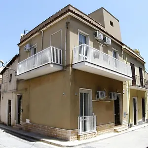 sikelia-holiday-house.sicilyhotelsitaly.net/
