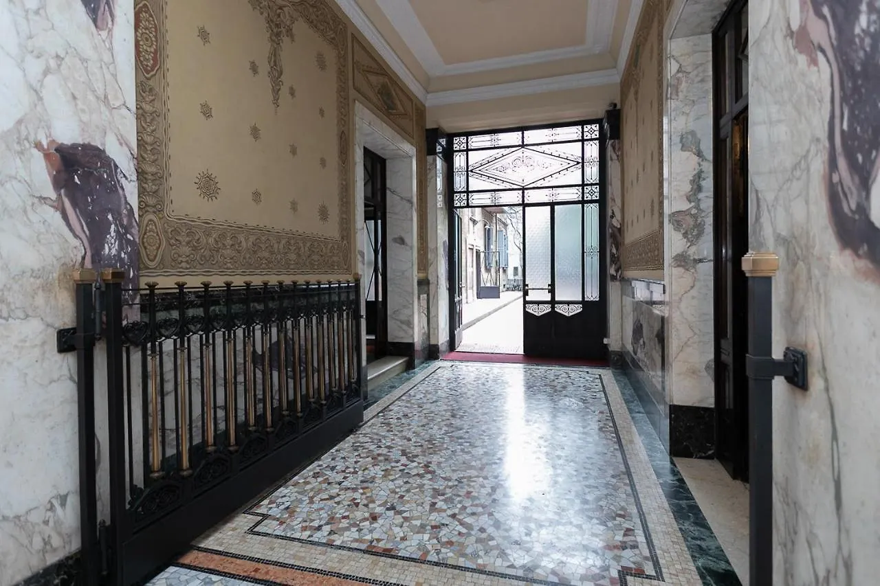 Giovio 11 - Eccellente - Spazioso - Centrale Milano Appartamento